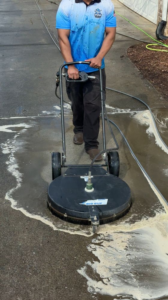 Driveway surface cleaner