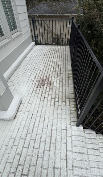 Front porch cleaning before cleaning