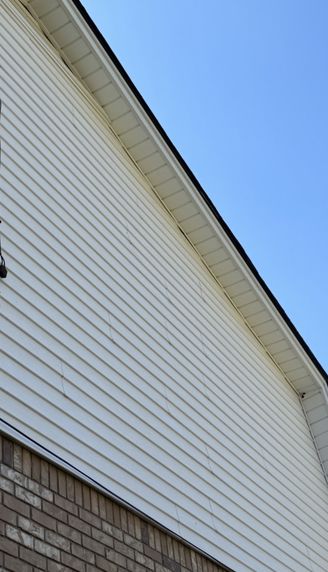 Siding soft wash after cleaning